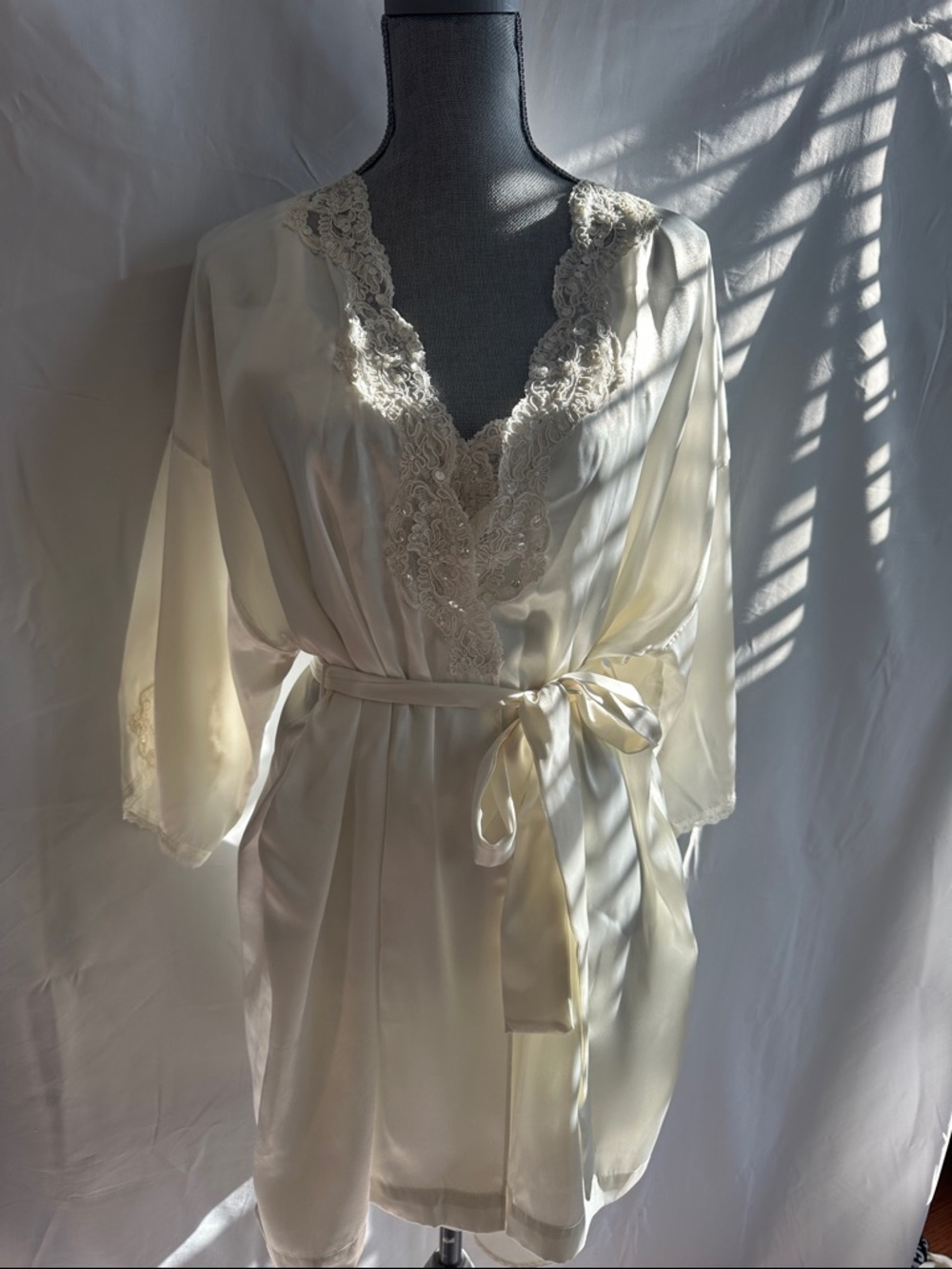 Victoria's Secret Cream Satin Lace-Trim Robe and Chemise